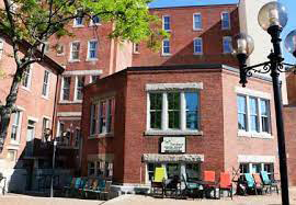 Tandy's Pub & Grille